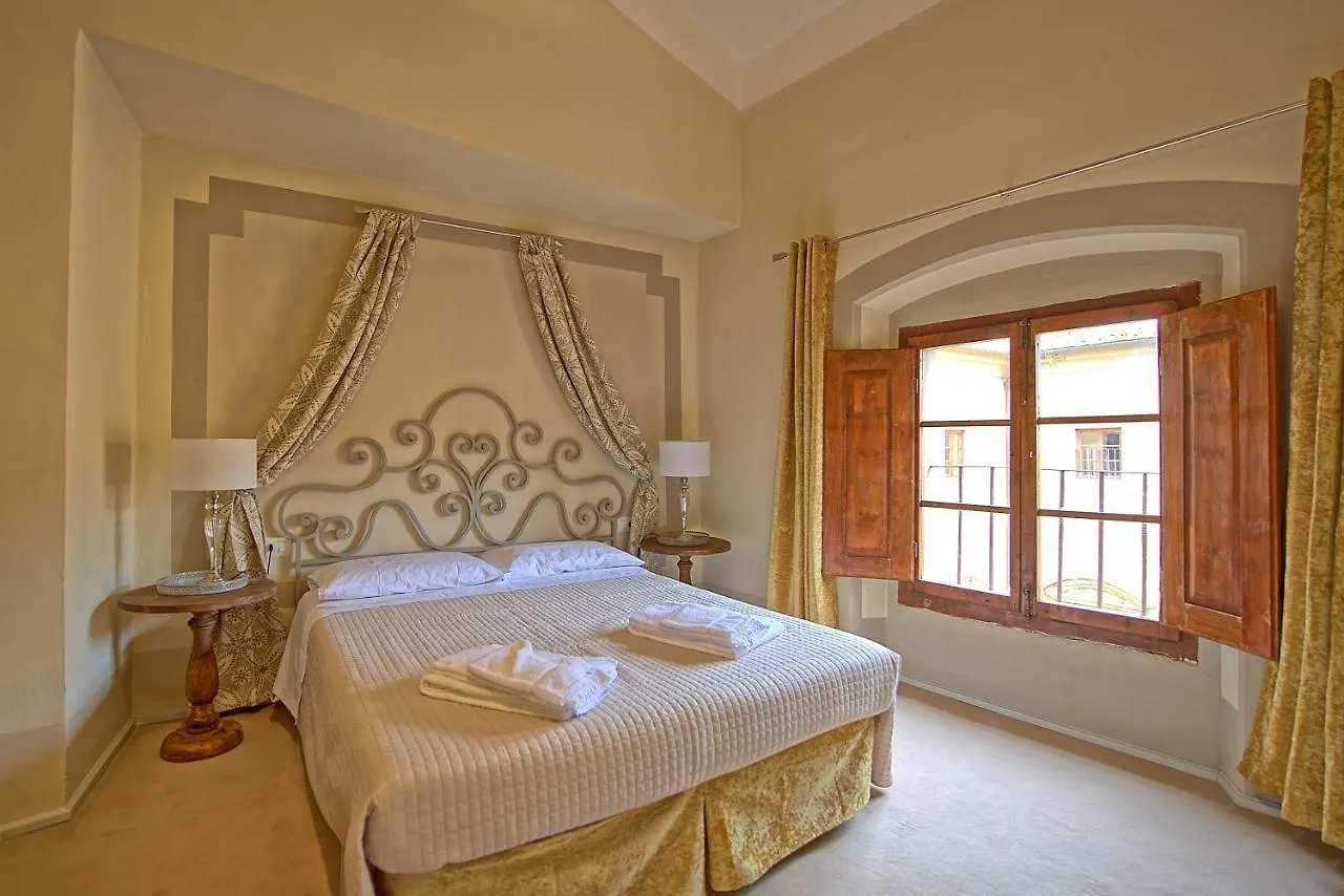 Villa Castello Di Montegufoni By Posarellivillas Montagnana Val Di Pesa